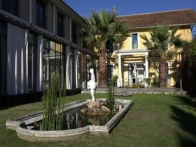 Hotel Logis La Maison Navarre 3*